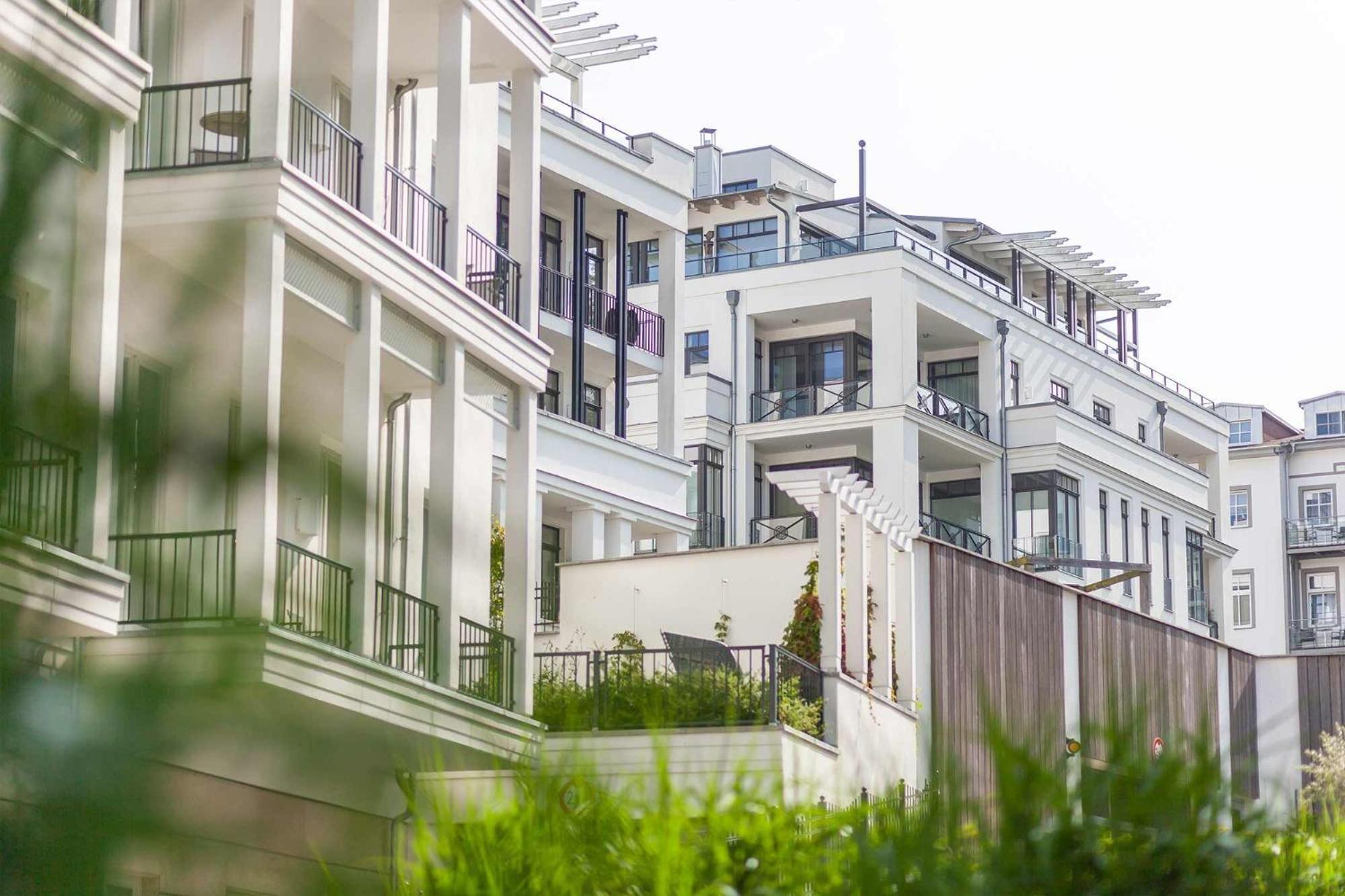 First White Pearl Apartment Sellin  Exterior photo